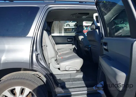 2014 Toyota Sequoia Limited 5.7L V8 from USA, damaged, VIN 5TDJW5G10ES101834